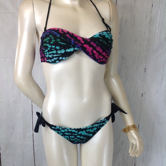 Matthias Design Two Piece Bikini Suit Swimwear - Picture 1 of 8